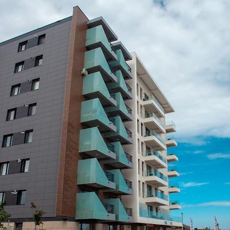 Green Apartament Near The Beach Нэводари Экстерьер фото