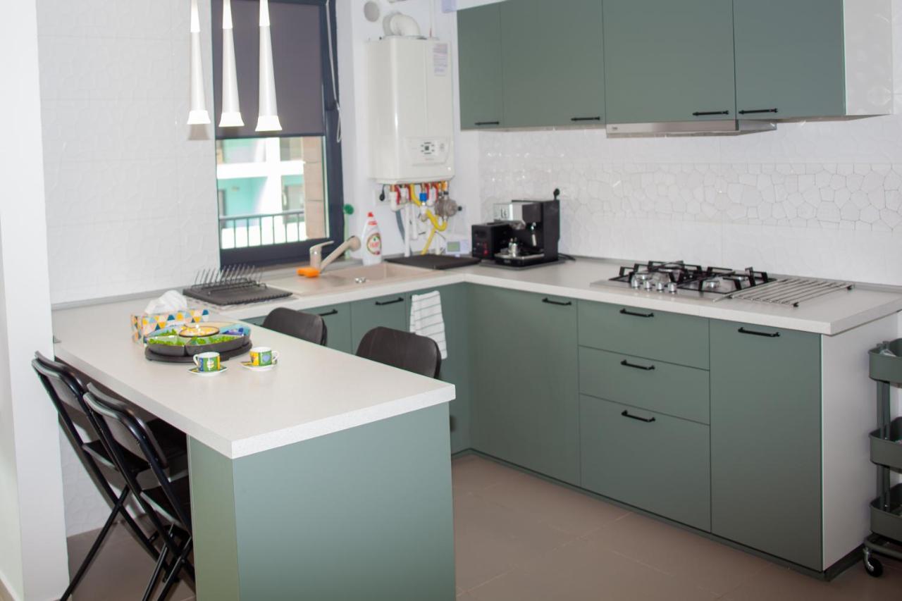 Green Apartament Near The Beach Нэводари Экстерьер фото